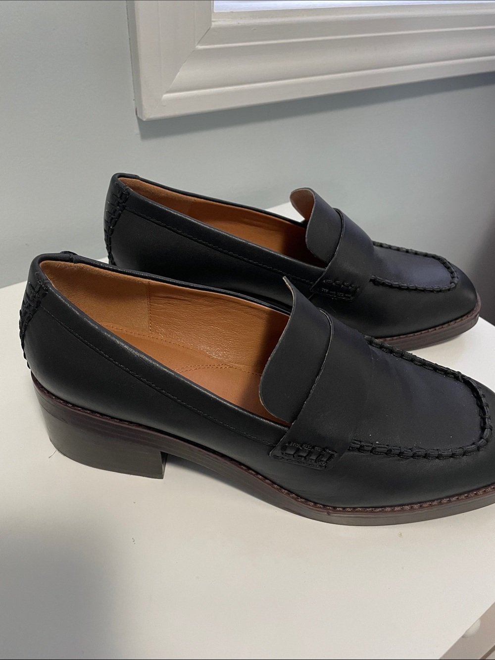 Black Leather women’s stacked heel Penny Loafers - Picture 3 of 6